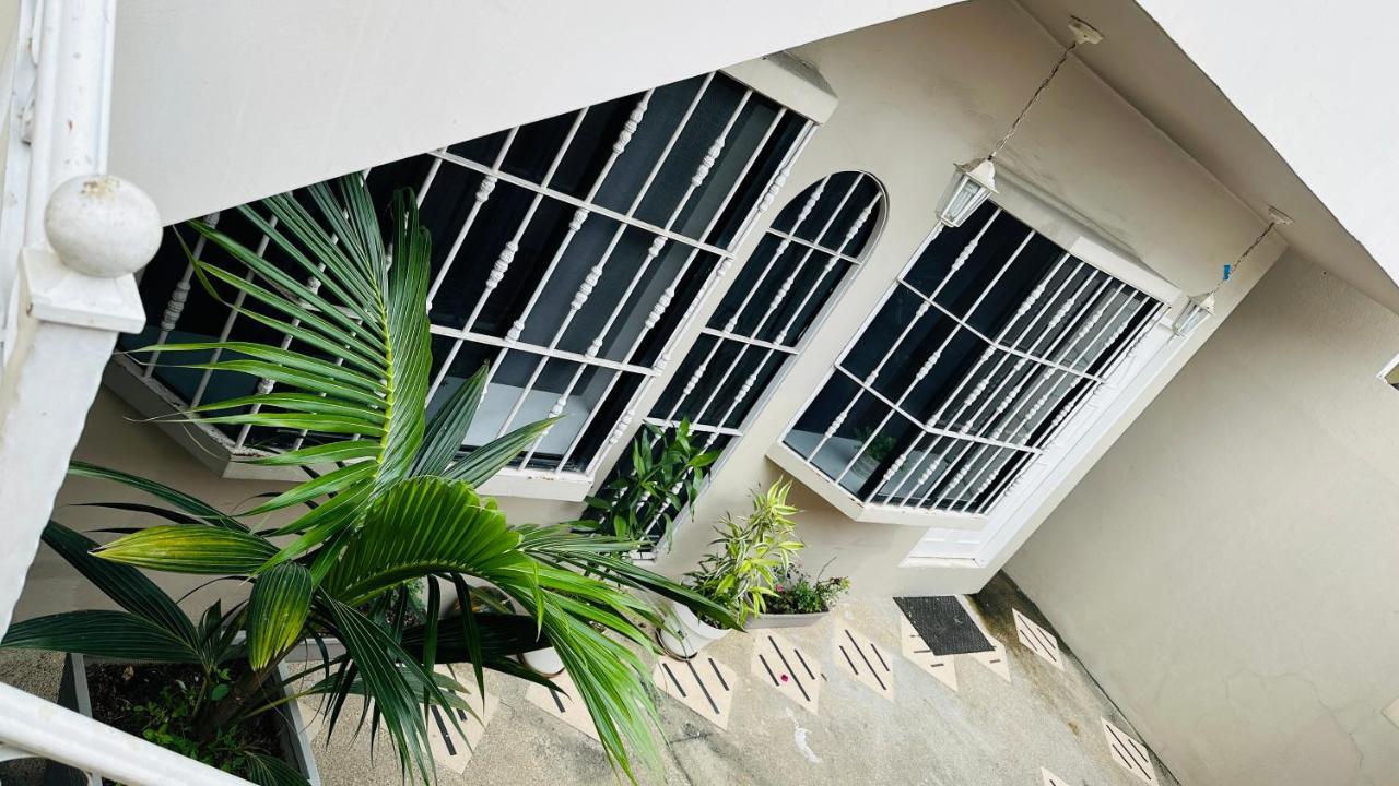 Comfortable 3-Bedroom Apartment, Close To The American Consulate Guayaquil Exterior photo